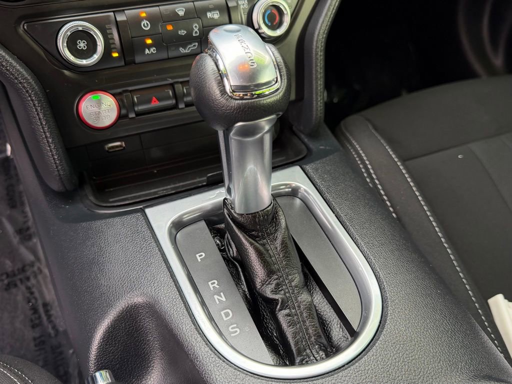 Certified 2021 Ford Mustang Coupe image 27