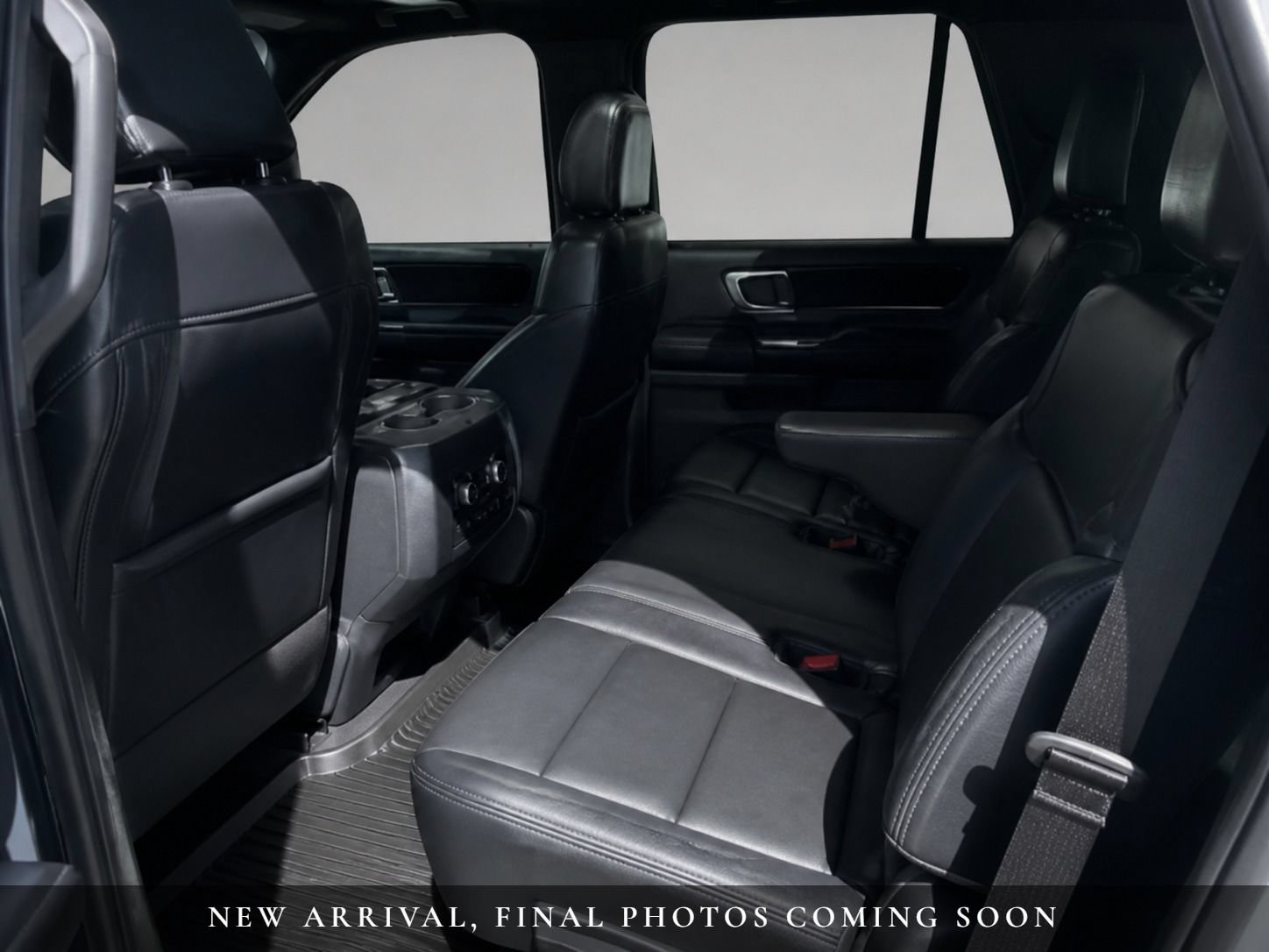 Certified 2025 Ford Expedition Tremor AWD/4WD image 4