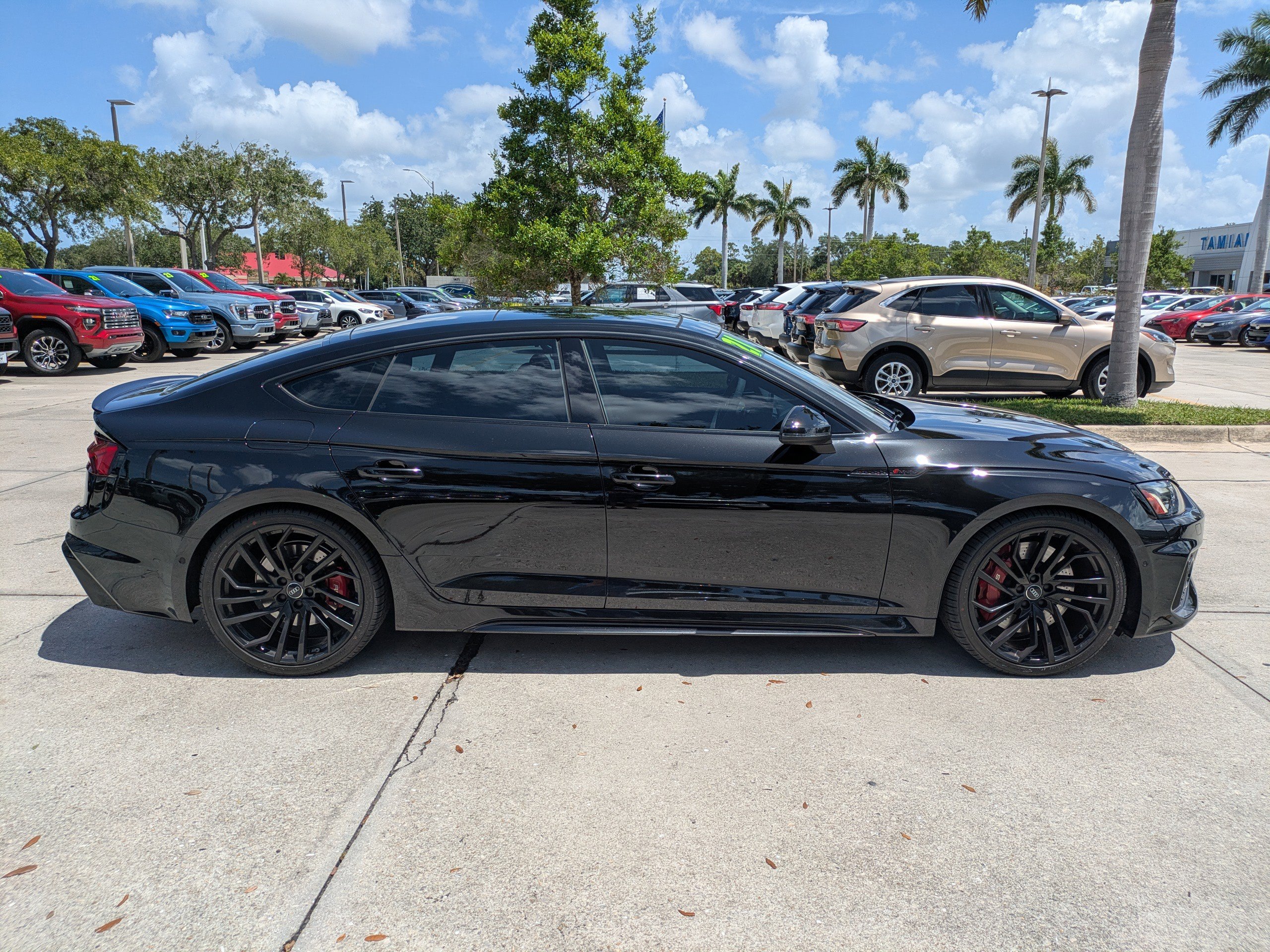 Used 2021 Audi RS 5 Sportback w/ Black Optic Launch Edition AWD/4WD image 3