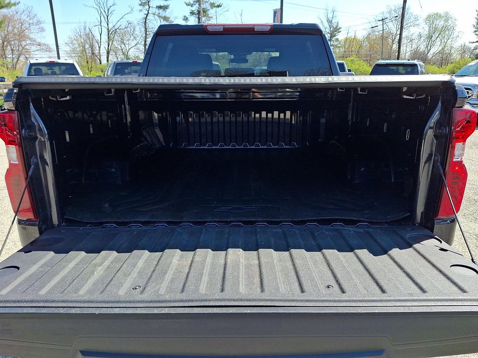 Used 2024 Chevrolet Silverado 1500 LT image 31