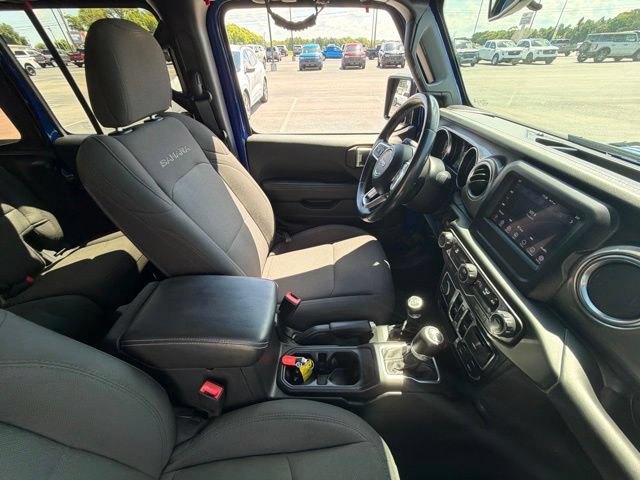 Used 2020 Jeep Wrangler Unlimited Sahara AWD/4WD image 23
