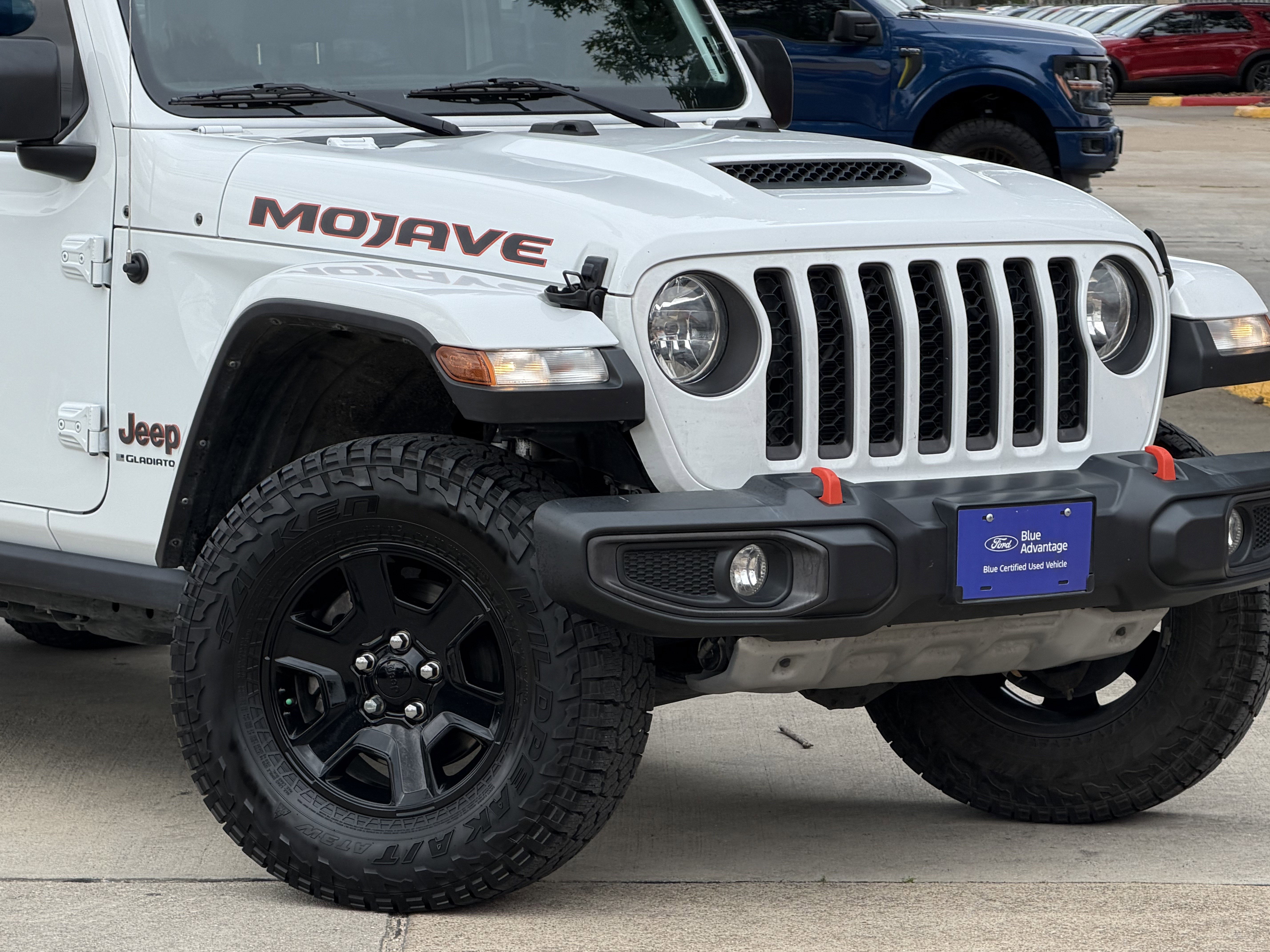 Used 2023 Jeep Gladiator Mojave w/ Trailer Tow Package AWD/4WD image 2