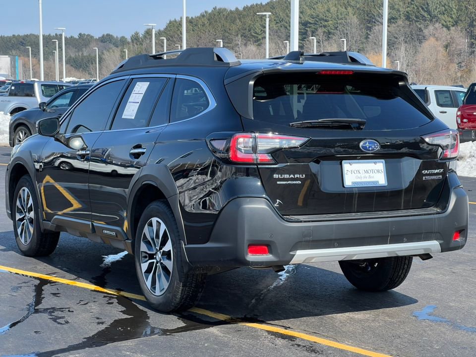 Used 2025 Subaru Outback Touring XT image 4