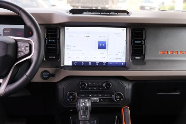 Certified 2024 Ford Bronco Wildtrak AWD/4WD image 27