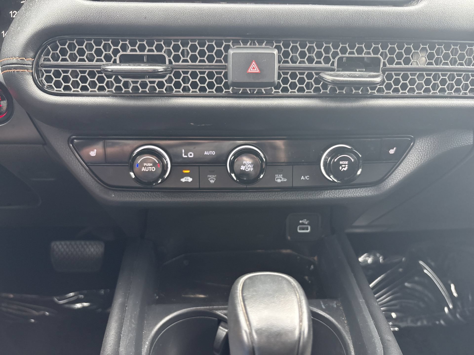 Used 2025 Honda HR-V Sport image 6