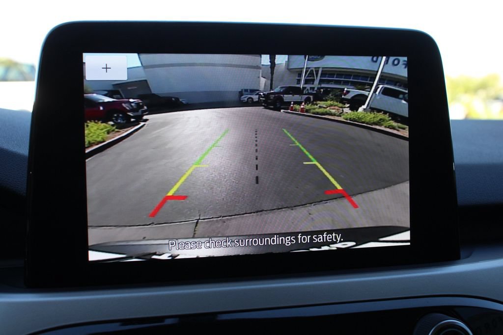 Certified 2022 Ford Escape SE w/ SE Sport Appearance Package FWD image 33