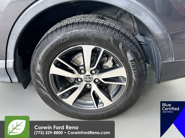 Used 2018 Toyota RAV4 XLE AWD/4WD image 33