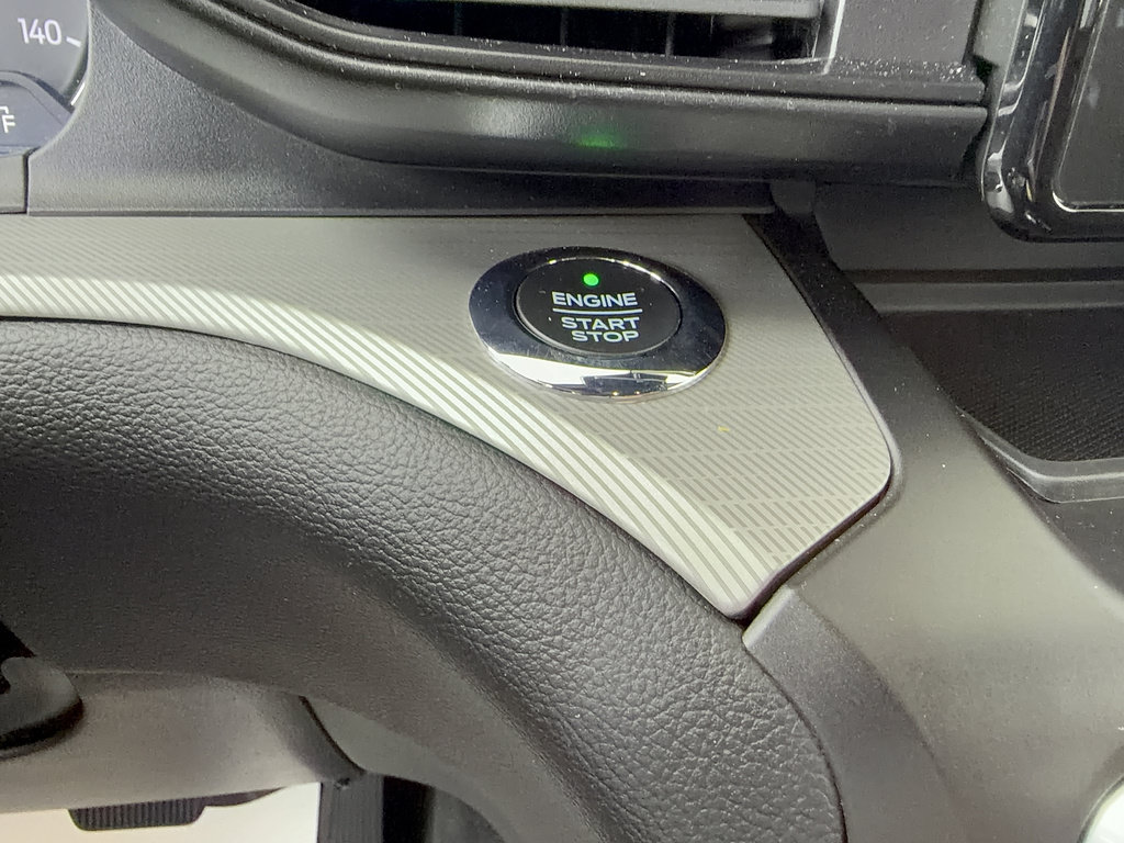 Certified 2020 Ford Explorer XLT AWD/4WD image 24