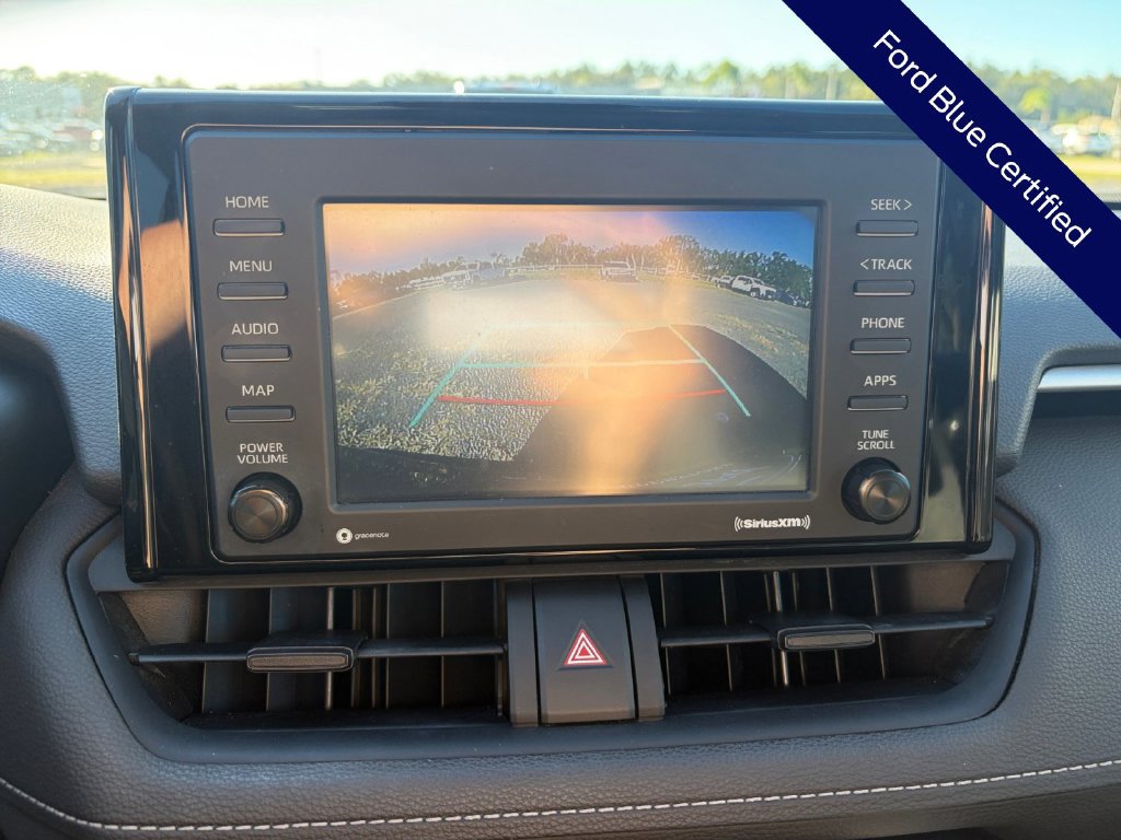 Used 2021 Toyota RAV4 LE FWD image 23