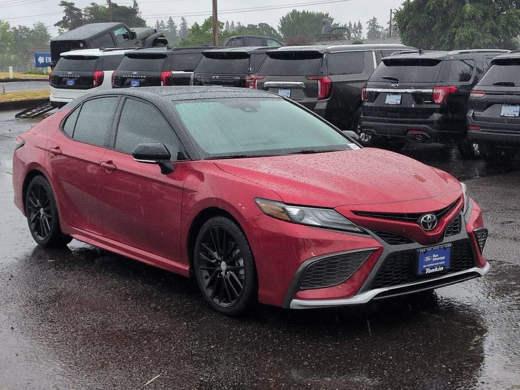 Used 2021 Toyota Camry XSE AWD/4WD image 7