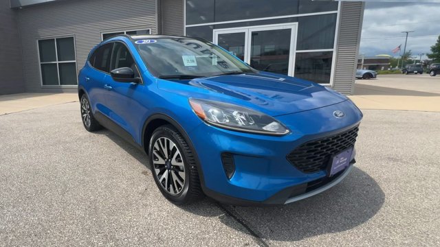 Certified 2020 Ford Escape SE Sport AWD/4WD image 3