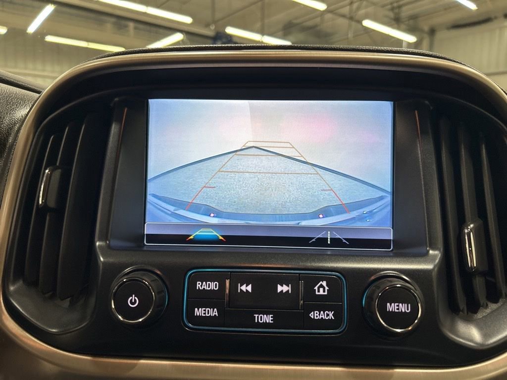 Used 2018 GMC Canyon Denali image 19