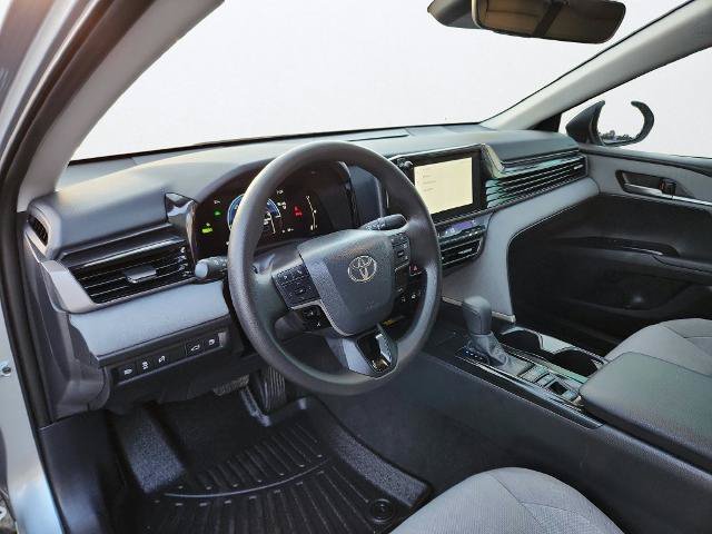 Used 2026 Toyota Camry LE w/ Convenience Package FWD image 9