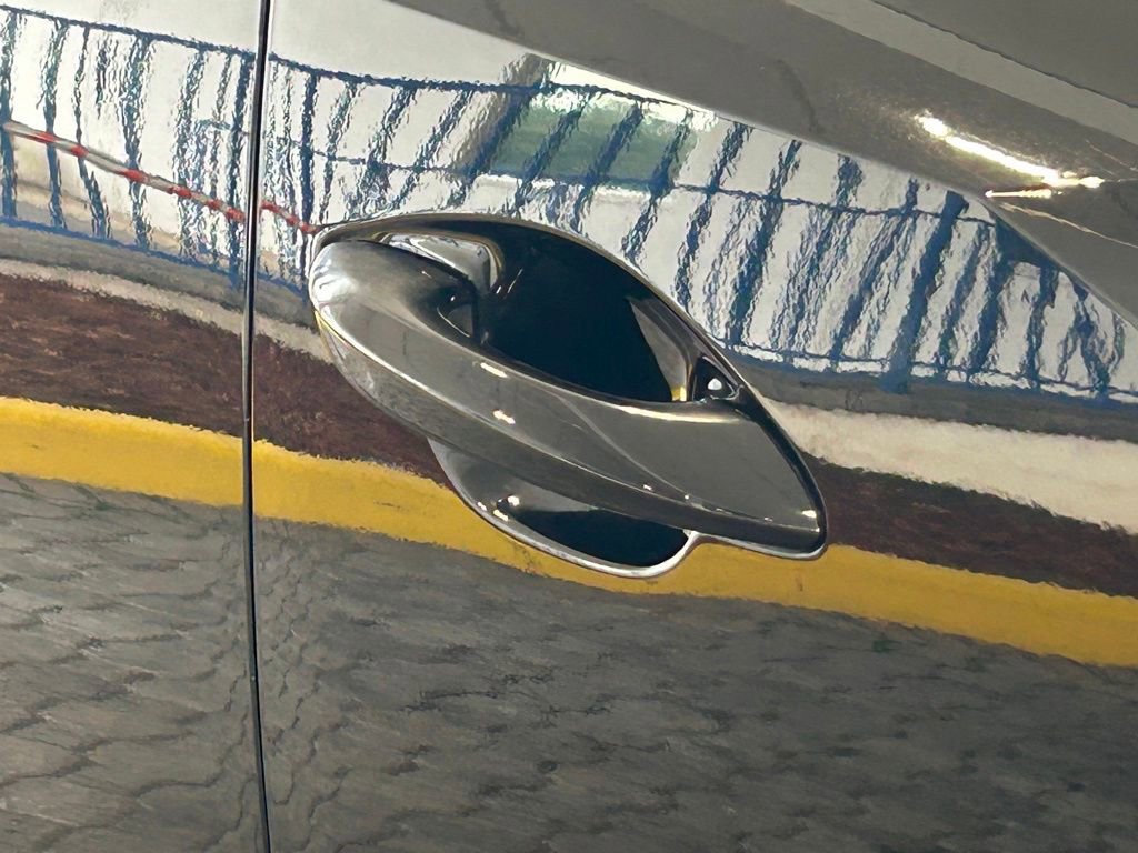 Used 2022 Hyundai Santa Cruz Limited image 20