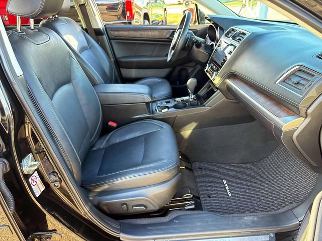 Used 2019 Subaru Outback 2.5i Limited AWD/4WD image 15