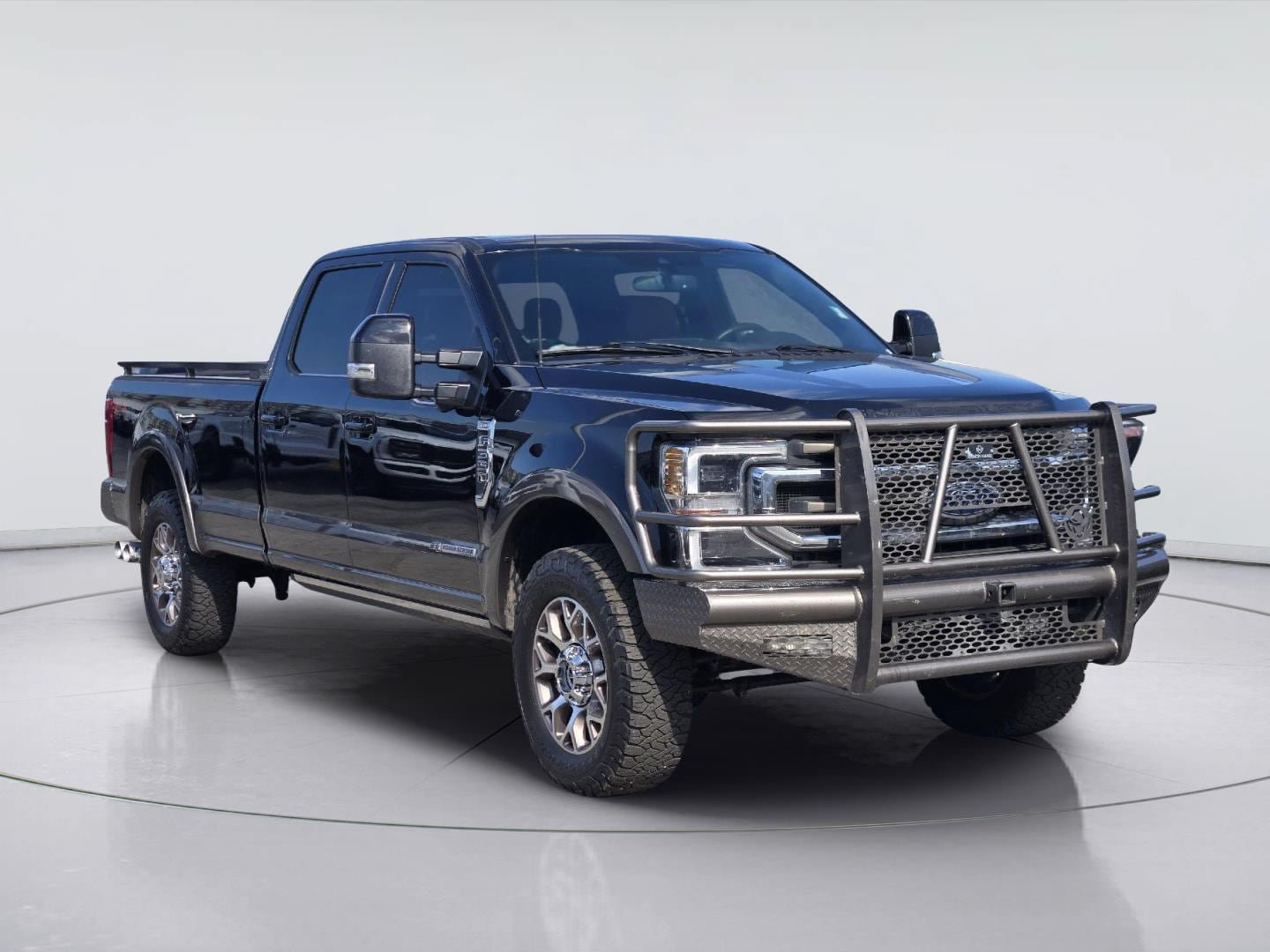 Certified 2022 Ford F350 King Ranch w/ King Ranch Ultimate Package AWD/4WD image 3