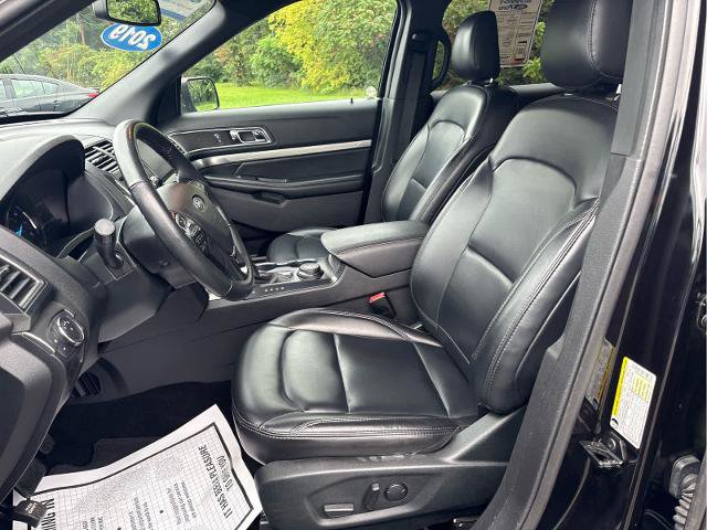 Certified 2019 Ford Explorer XLT w/ Equipment Group 202A AWD/4WD image 13