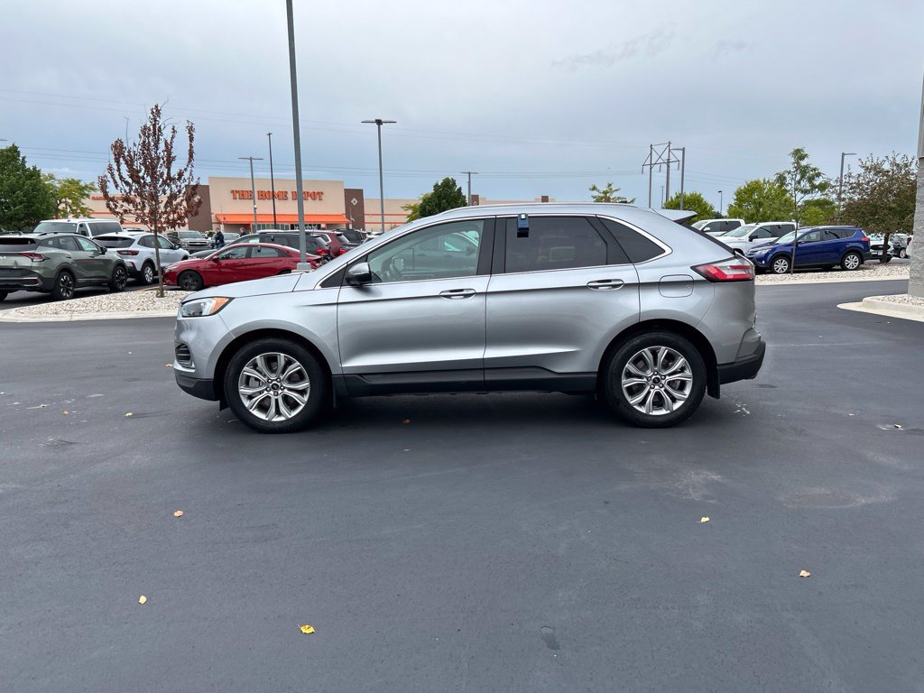 Certified 2024 Ford Edge Titanium AWD/4WD image 9