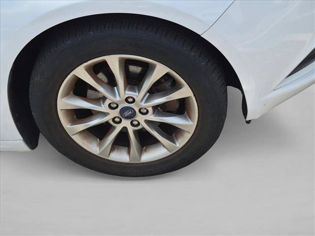 Certified 2017 Ford Fusion SE FWD image 9