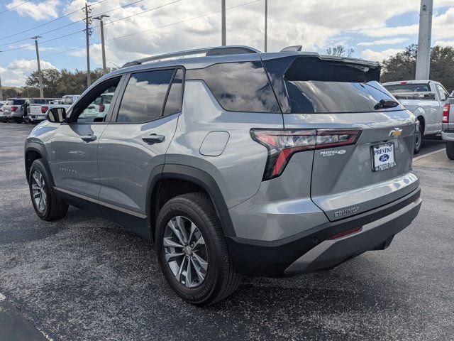 Used 2025 Chevrolet Equinox LT w/ Convenience Package II image 7