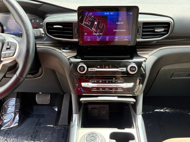 Certified 2023 Ford Explorer Limited AWD/4WD image 16