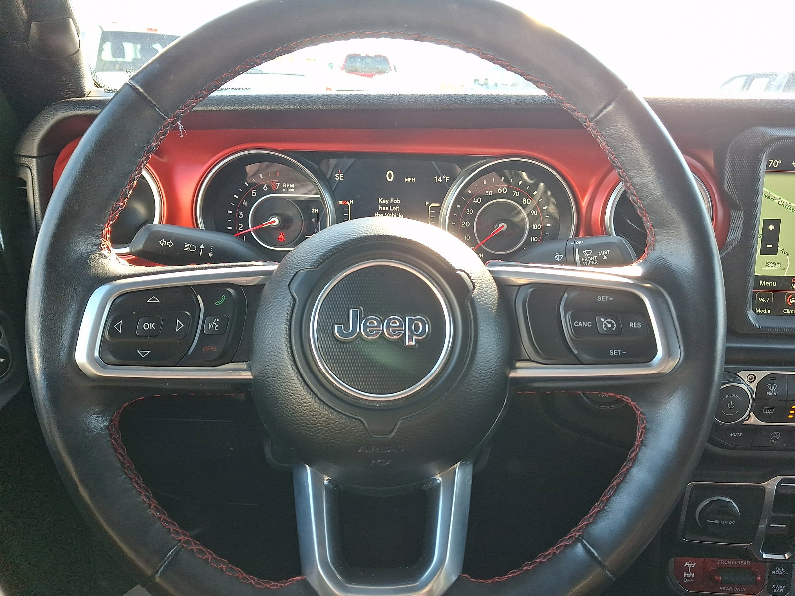 Used 2022 Jeep Wrangler Unlimited Rubicon w/ Steel Bumper Group image 27