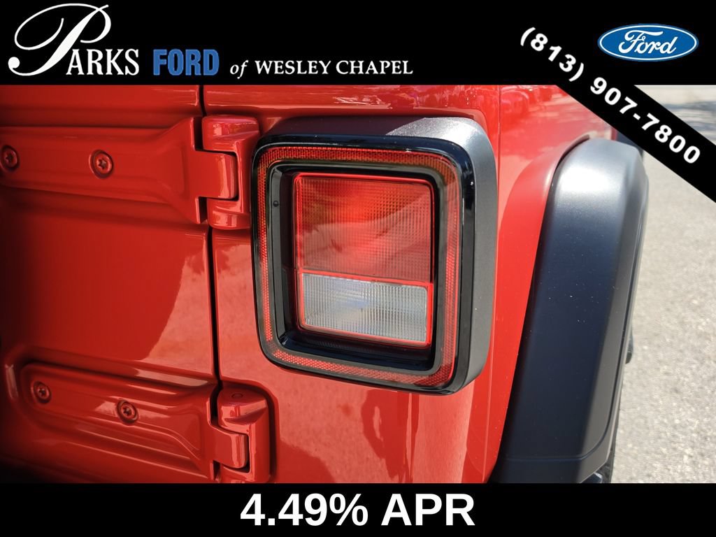 Used 2023 Jeep Wrangler Unlimited Sport w/ Sun And Sound Package AWD/4WD image 7