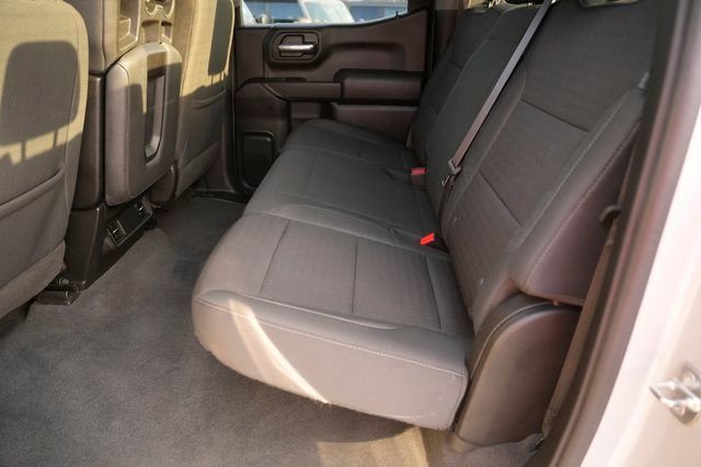 Used 2022 Chevrolet Silverado 1500 Custom image 12