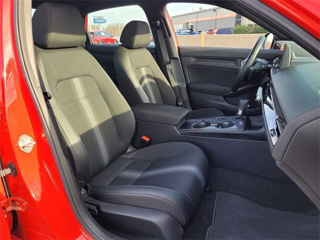 Used 2025 Honda Civic Sport image 16