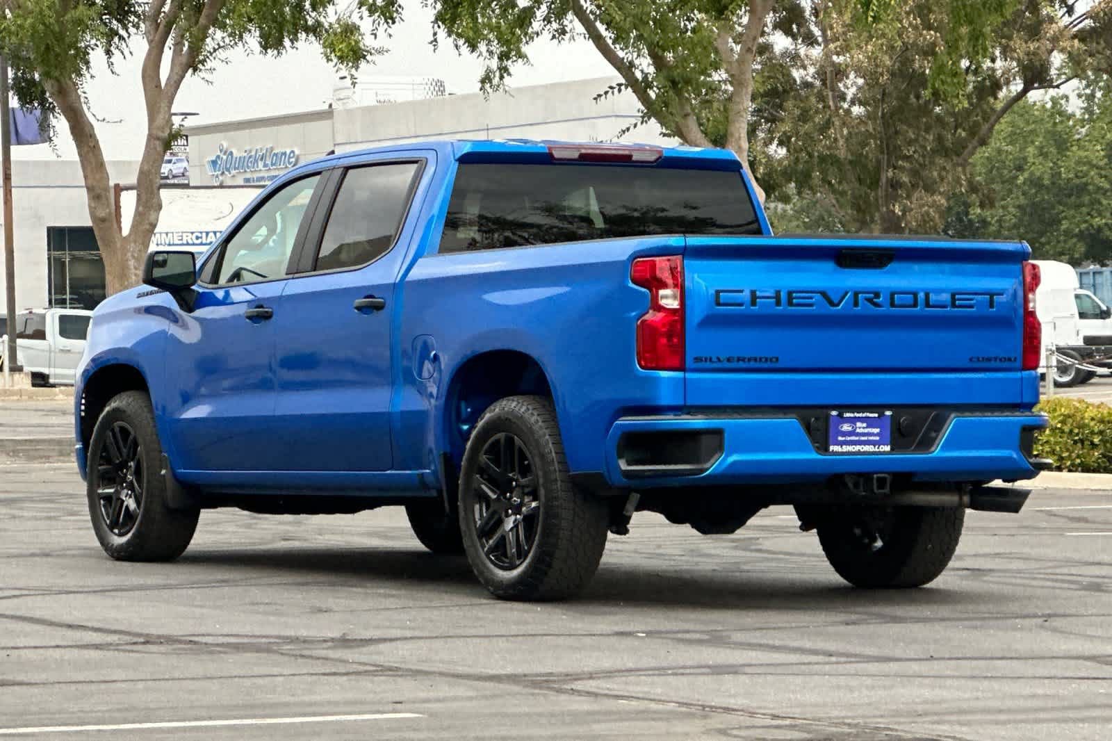 Used 2025 Chevrolet Silverado 1500 Custom w/ Turbomax Blackout Package RWD image 7
