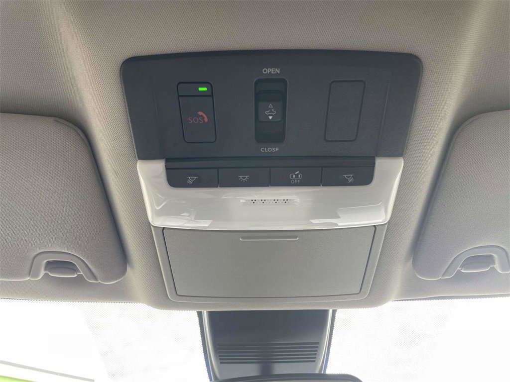 Used 2023 Nissan Altima 2.5 SR w/ SR Premium Package image 29