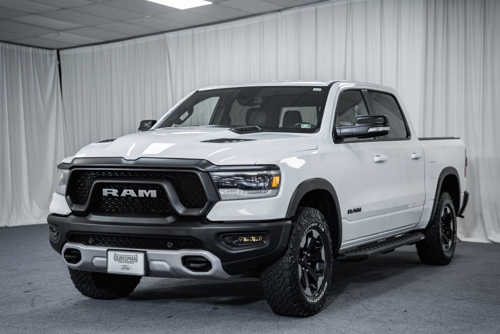 Used 2019 RAM 1500 Rebel w/ Rebel Level 1 Equipment Group AWD/4WD image 3