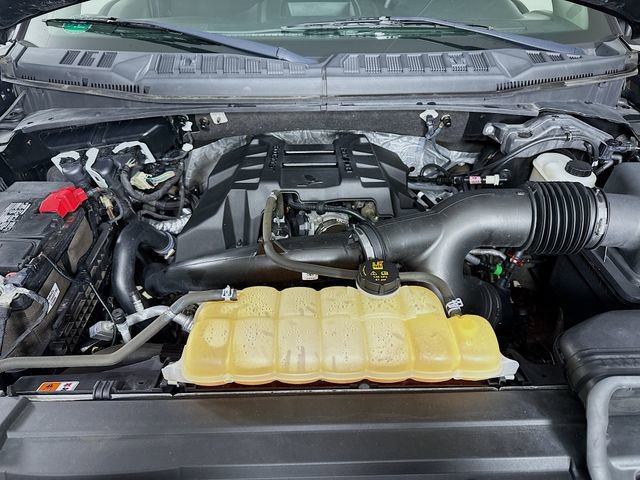 Certified 2018 Ford F150 XL w/ Equipment Group 101A Mid image 27