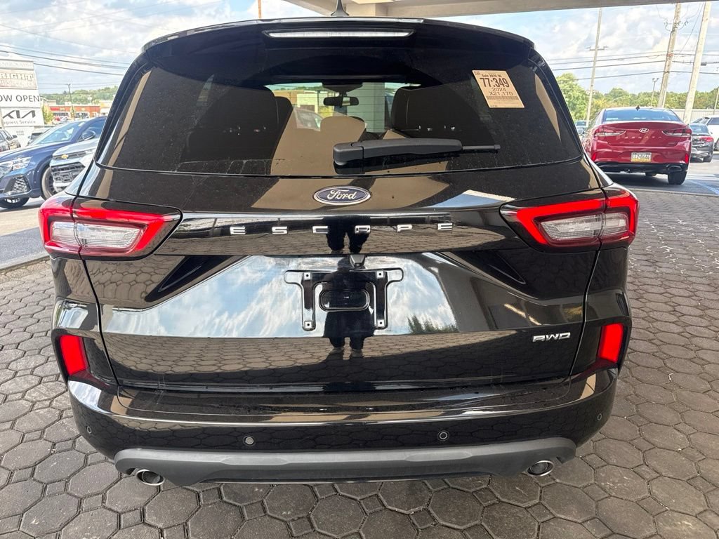 Certified 2024 Ford Escape ST-Line Select w/ Tech Pack #2 AWD/4WD image 7