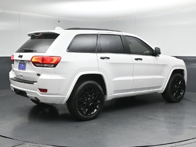 Used 2020 Jeep Grand Cherokee Overland AWD/4WD image 7