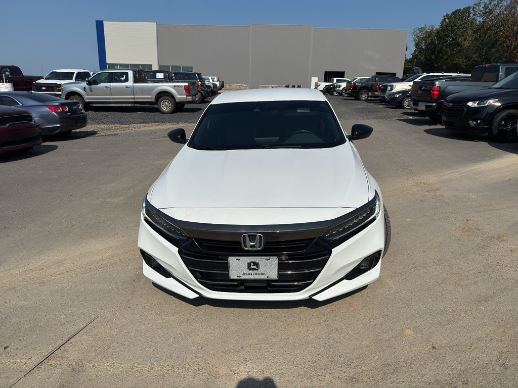 Used 2021 Honda Accord Sport image 2