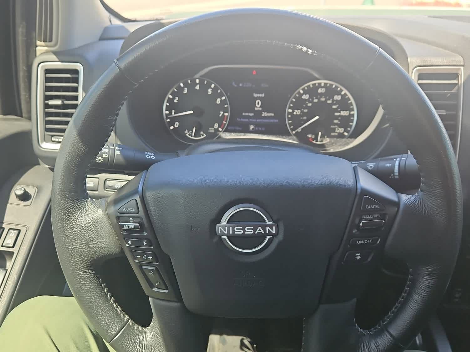 Used 2022 Nissan Frontier SV image 15