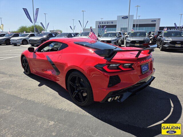 Used 2022 Chevrolet Corvette Stingray Coupe w/ 1LT RWD image 5