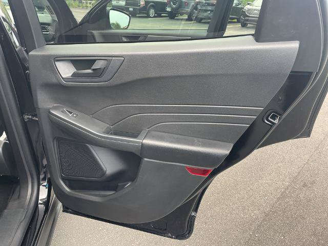 Certified 2023 Ford Escape Active AWD/4WD image 14