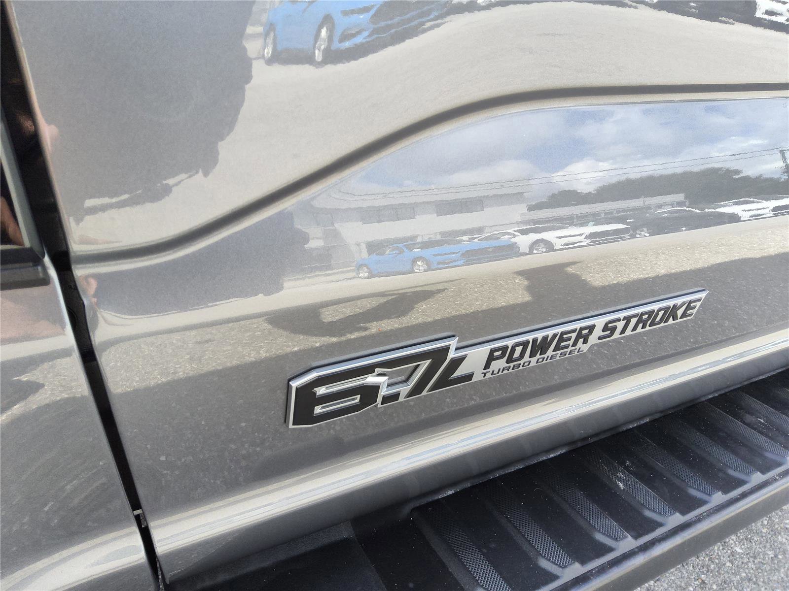 Certified 2024 Ford F350 Lariat w/ Black Appearance Package image 11