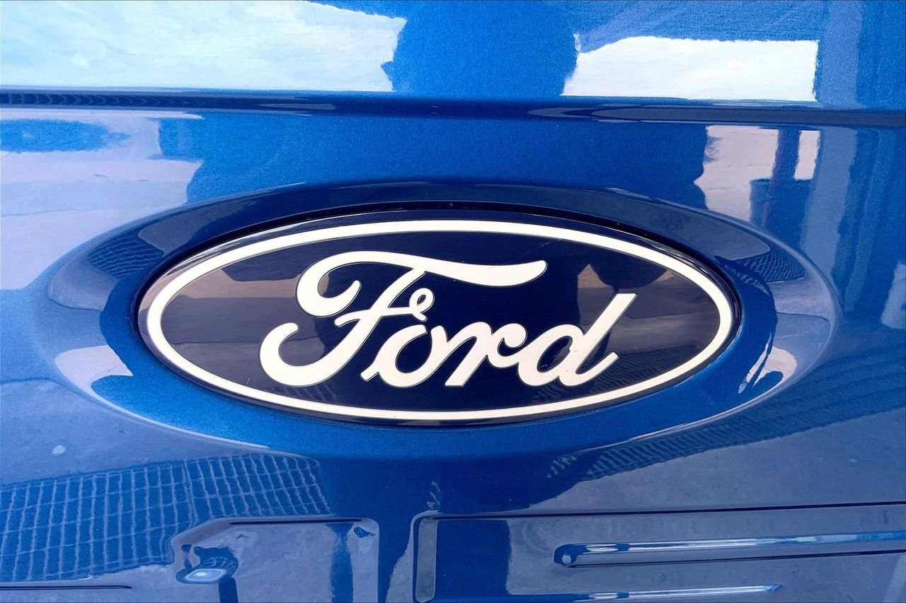 Certified 2025 Ford F150 XLT w/ Equipment Group 301A Standard AWD/4WD image 31