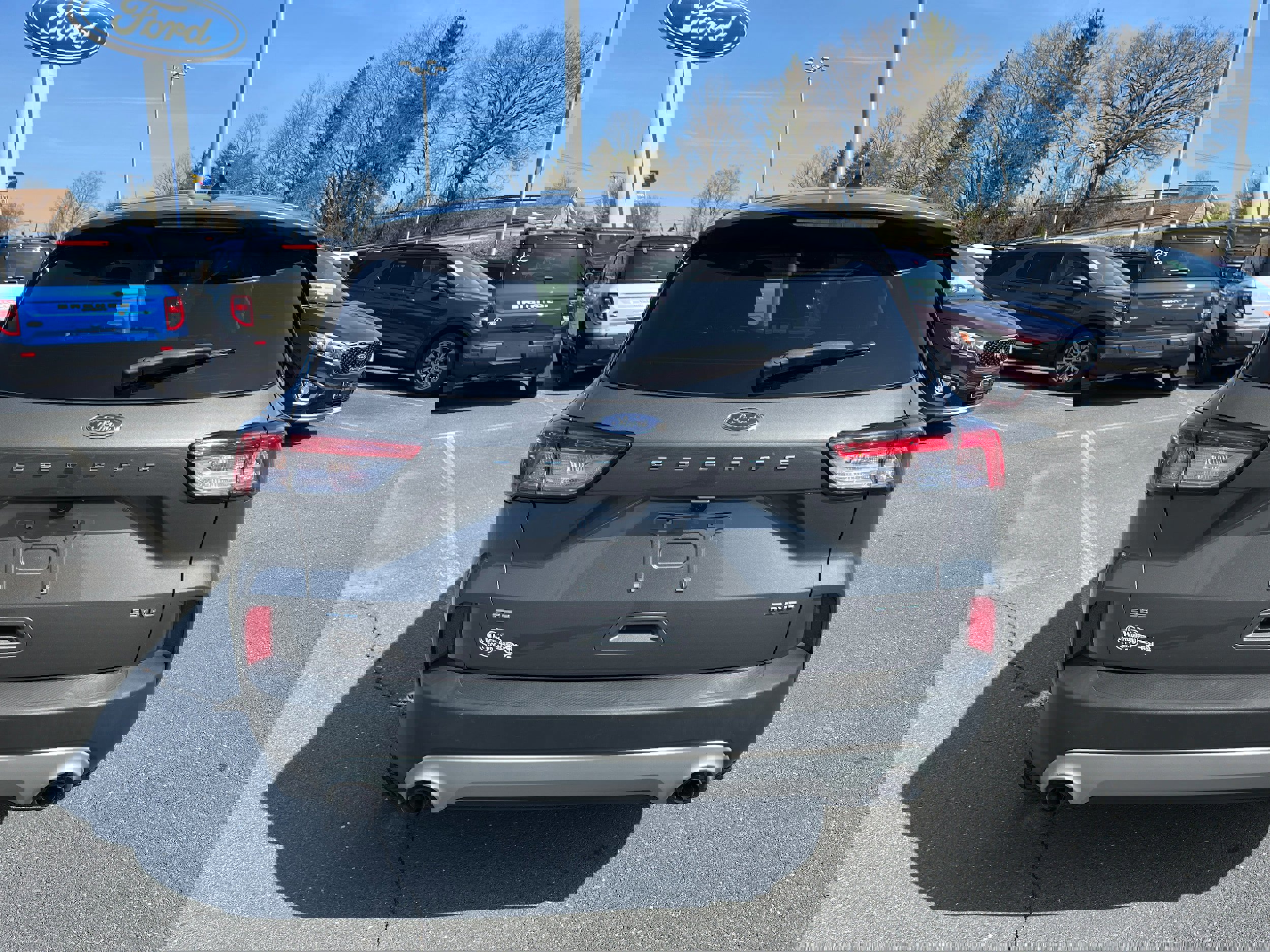 Certified 2022 Ford Escape SE w/ Convenience Package image 4