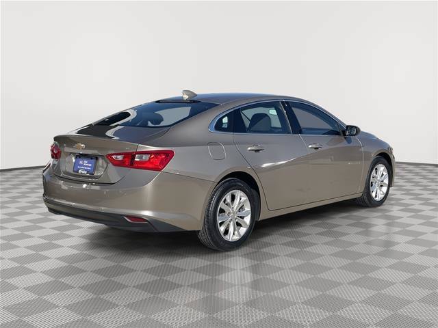 Used 2024 Chevrolet Malibu LT FWD image 7