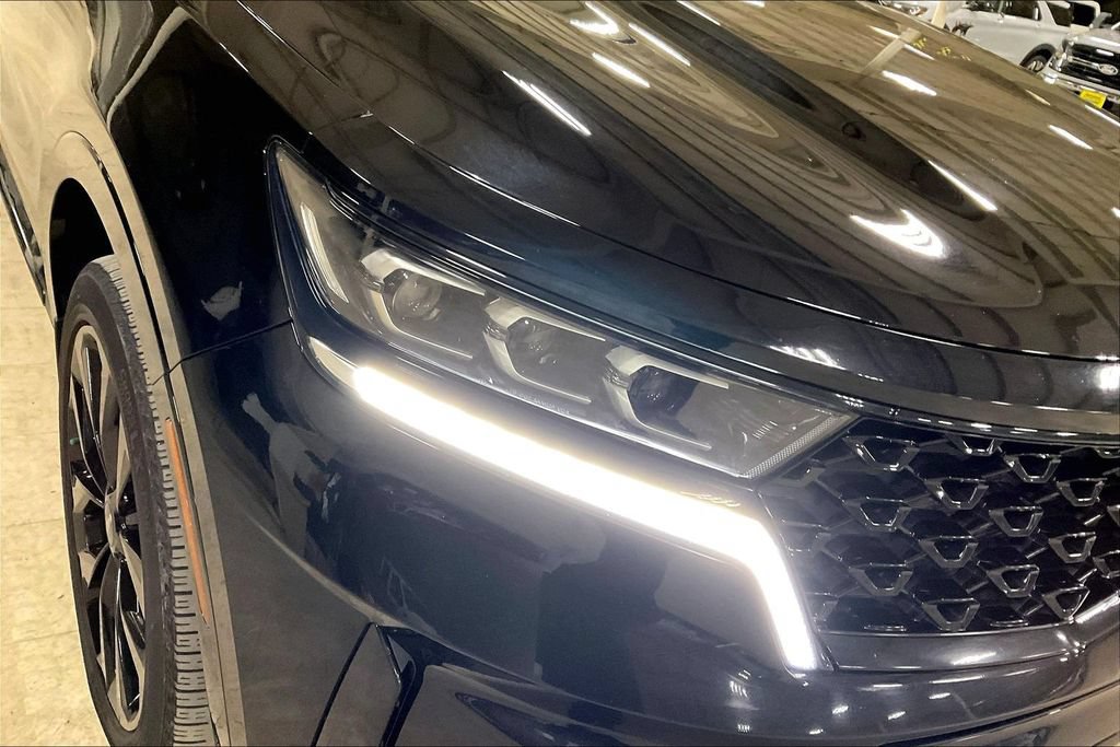 Used 2023 Kia Sorento EX AWD/4WD image 28