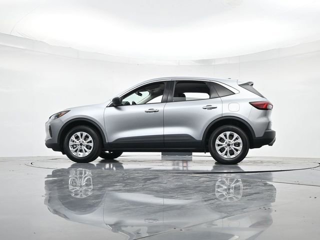 Certified 2024 Ford Escape Active image 37