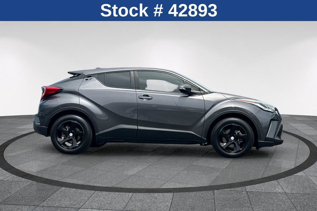 Used 2021 Toyota C-HR LE FWD image 4
