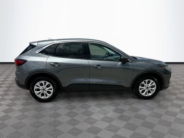 Certified 2024 Ford Escape Active FWD image 4
