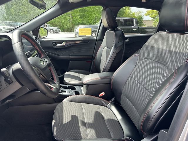 Certified 2024 Ford Escape ST-Line w/ Tech Pack #1 AWD/4WD image 40