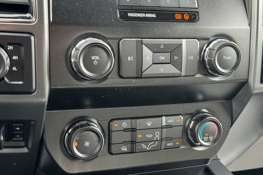 Certified 2019 Ford F250 XLT w/ XLT Value Package AWD/4WD image 34