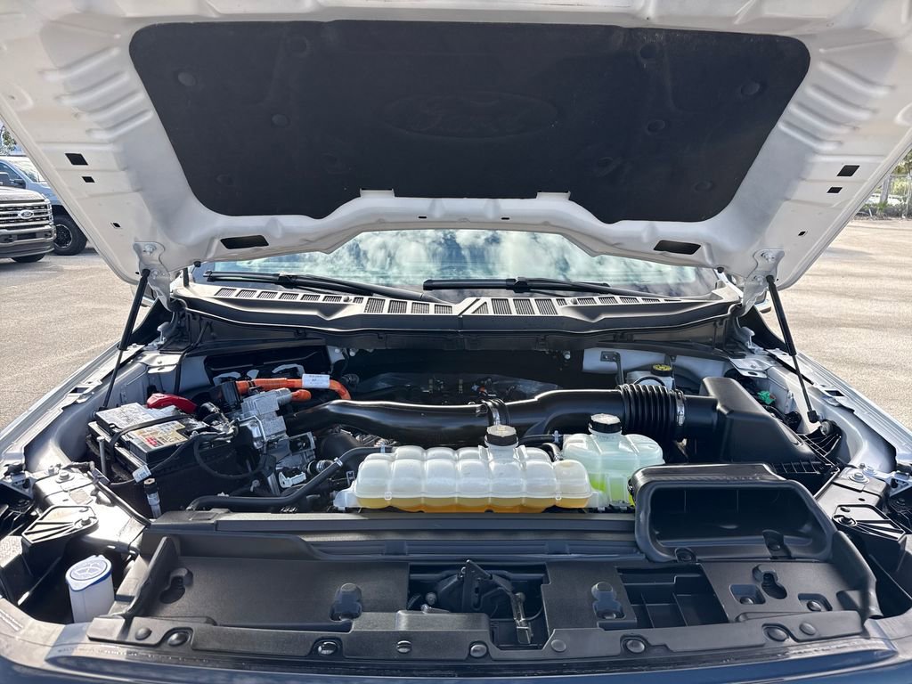 Certified 2024 Ford F150 XLT w/ Equipment Group 302A MID image 32